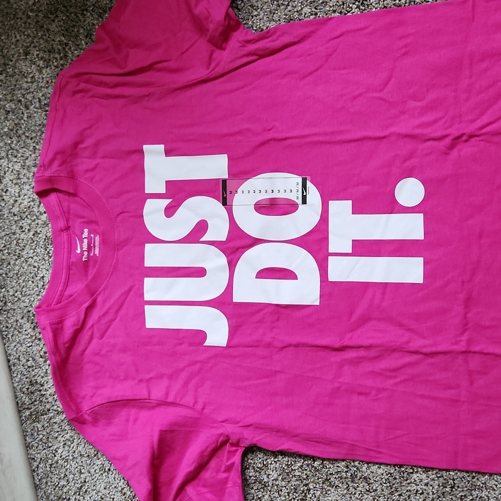 Nike Tee